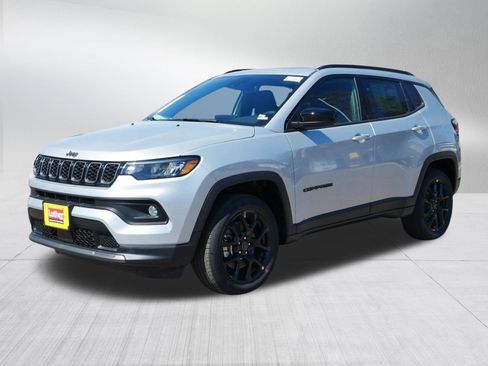New 2026 Jeep Compass Latitude AWD/4WD image 3