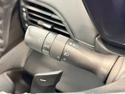 Used 2024 Subaru Legacy Premium AWD/4WD image 33