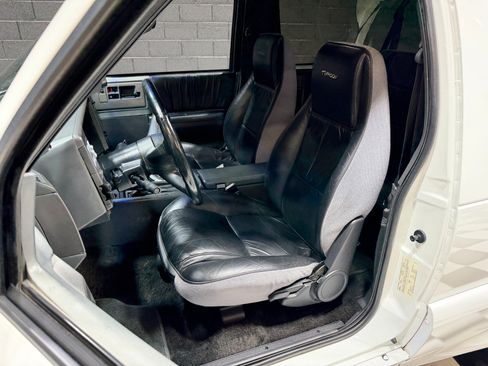 Used 1992 GMC Jimmy AWD/4WD image 53