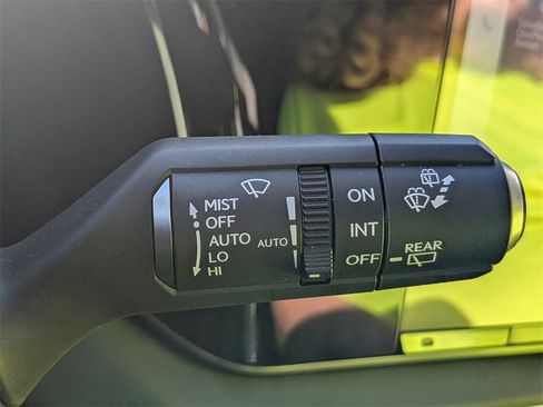 Used 2024 Lexus RX 350 FWD w/ Technology Package image 30