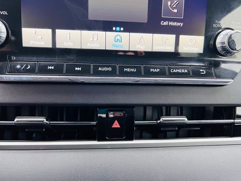 Used 2022 Mitsubishi Outlander SEL Black Edition image 18