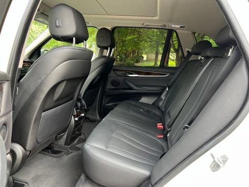 Used 2015 BMW X5 xDrive35i AWD/4WD image 15