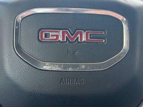 Used 2021 GMC Sierra 1500 Elevation image 12