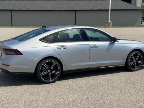 New 2026 Honda Accord SE image 9