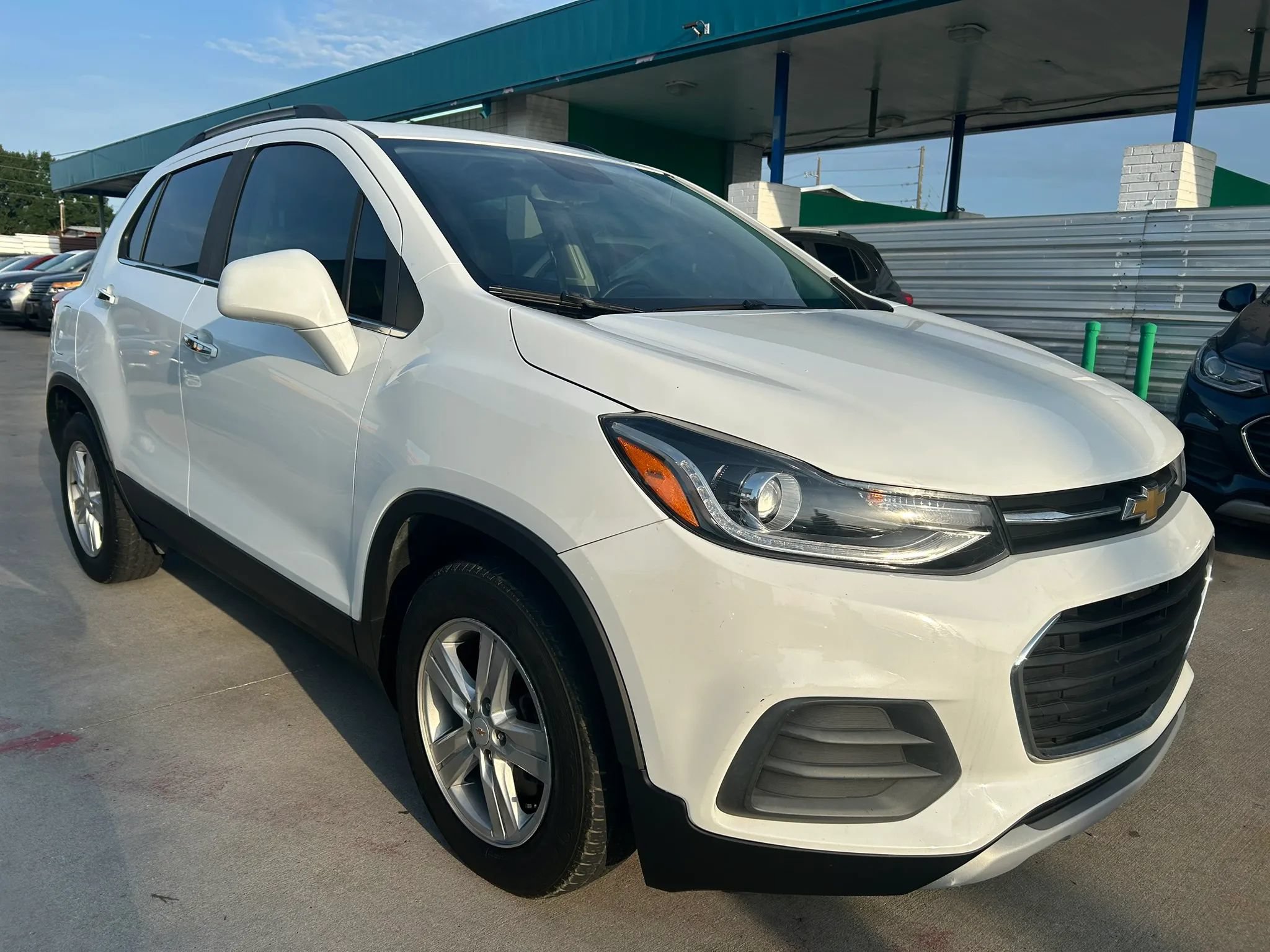 Used 2020 Chevrolet Trax LT w/ LT Convenience Package FWD image 7