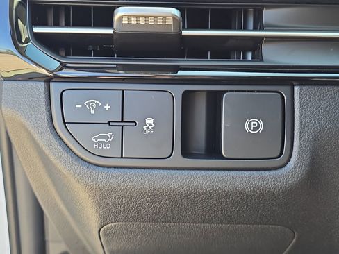 New 2026 Kia Sportage SX image 29