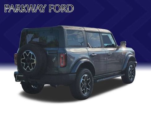 Used 2024 Ford Bronco Outer Banks AWD/4WD image 5