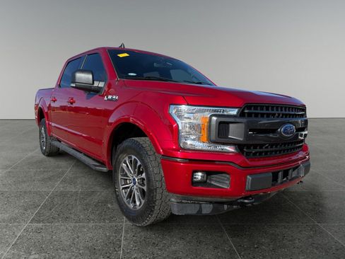 Used 2020 Ford F150 XLT w/ Equipment Group 302A Luxury AWD/4WD image 6