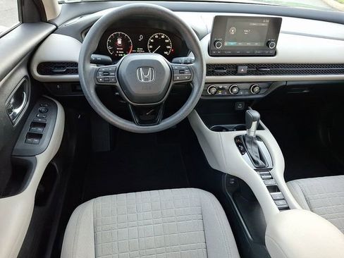Certified 2024 Honda HR-V LX image 12