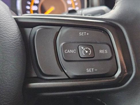 Used 2019 Jeep Wrangler Unlimited Sport S AWD/4WD image 15