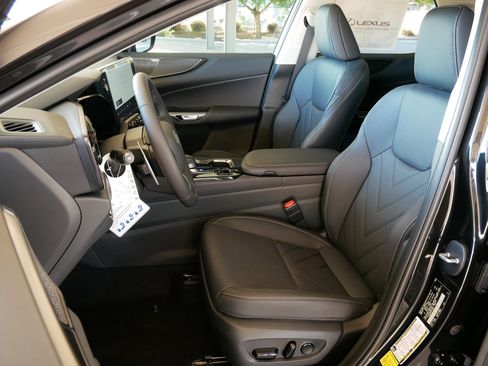 New 2026 Lexus NX 350 AWD w/ Luxury Package image 2