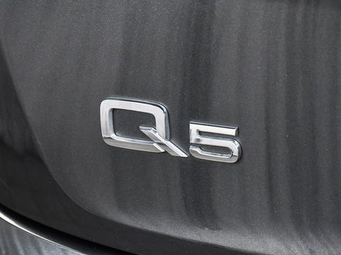 Used 2023 Audi Q5 2.0T Premium w/ Convenience Package AWD/4WD image 85