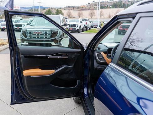 Certified 2026 Kia Seltos EX w/ EX Sunroof Package image 16