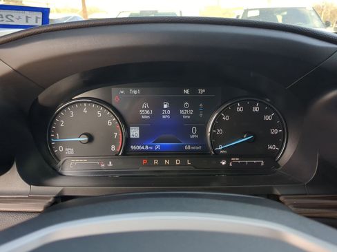 Used 2021 Ford Explorer Limited image 14