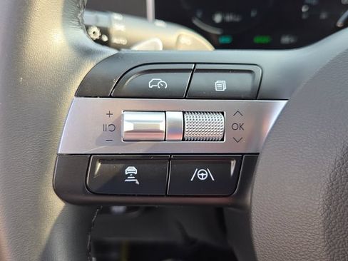 Used 2025 Hyundai Tucson SEL AWD/4WD image 23