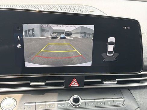 Used 2023 Hyundai Elantra Limited w/ Cargo Package FWD image 21
