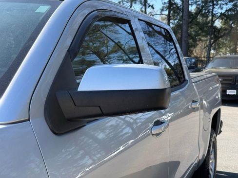 Used 2018 Chevrolet Silverado 1500 LT w/ All Star Edition image 18