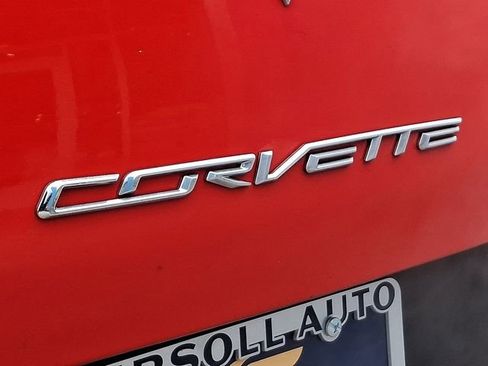 Used 2017 Chevrolet Corvette Stingray Coupe w/ 1LT image 29