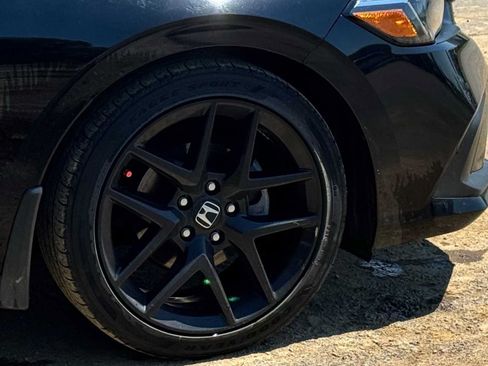 Used 2022 Honda Civic Sport image 3