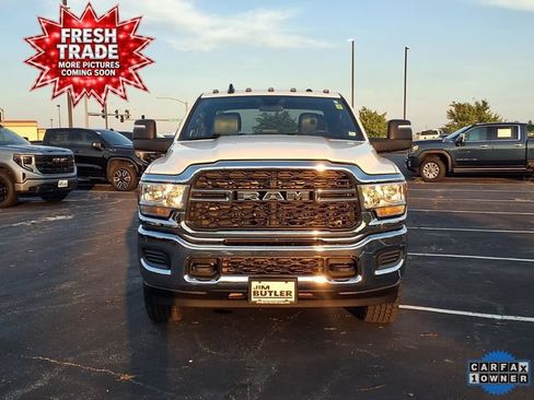 Used 2024 RAM 2500 Tradesman w/ Chrome Appearance Group AWD/4WD image 22