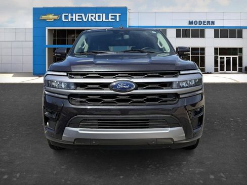 Used 2024 Ford Expedition XLT AWD/4WD image 7