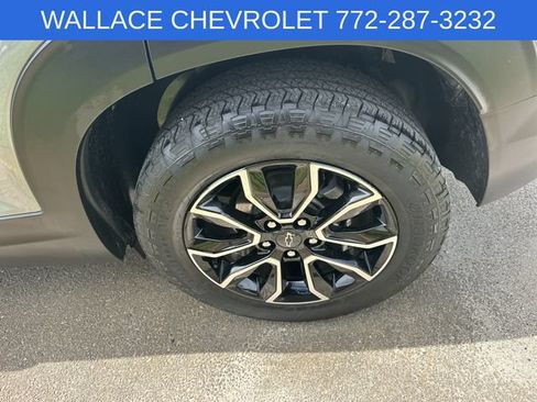 Used 2025 Chevrolet TrailBlazer ACTIV w/ Convenience Package FWD image 10
