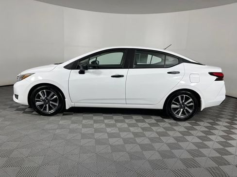 Certified 2025 Nissan Versa S w/ S Plus Package FWD image 7