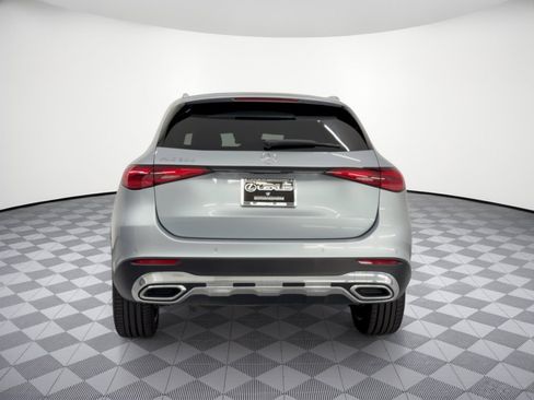 Used 2023 Mercedes-Benz GLC 300 image 11