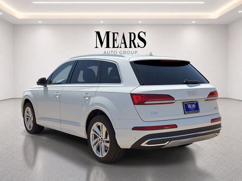 Used 2024 Audi Q7 3.0T Premium Plus AWD/4WD image 3