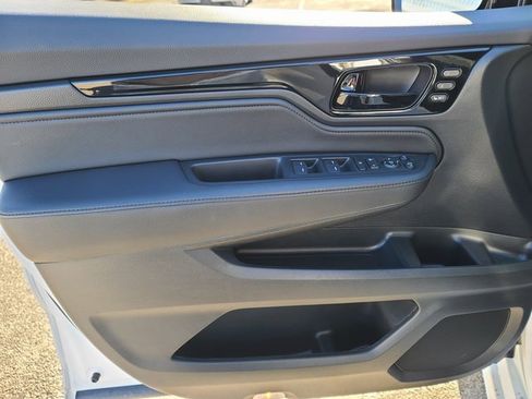 Certified 2025 Honda Odyssey Elite image 9