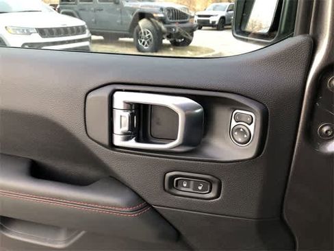 New 2026 Jeep Gladiator Rubicon image 25