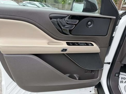 Used 2023 Lincoln Aviator Reserve w/ Equipment Group 201A AWD/4WD image 18