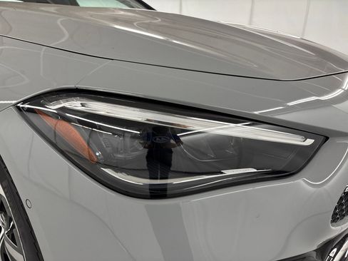 Certified 2026 Mercedes-Benz CLE 300 4MATIC Coupe image 11