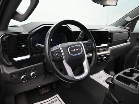 Used 2024 GMC Sierra 1500 Elevation AWD/4WD image 12