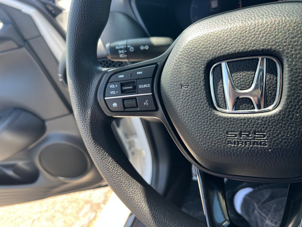 Certified 2024 Honda HR-V LX image 29