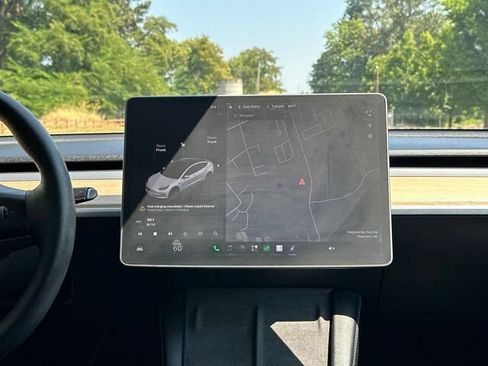 Used 2021 Tesla Model 3 Standard Range Plus RWD image 30