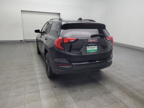 Used 2021 GMC Terrain SLE w/ Elevation Edition FWD image 5