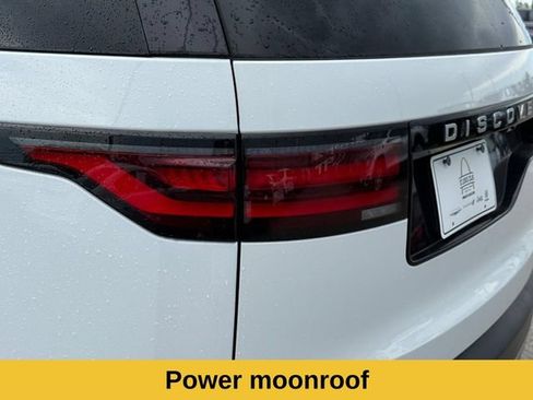 Used 2025 Land Rover Discovery S AWD/4WD image 9