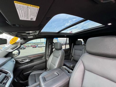 Used 2022 Chevrolet Tahoe Z71 w/ Luxury Package image 21