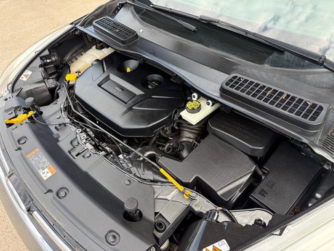 Used 2014 Ford Escape Titanium w/ Equipment Group 401A FWD image 36