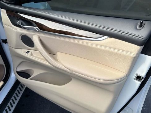 Used 2015 BMW X5 xDrive50i image 19