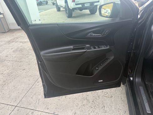 Used 2019 Chevrolet Equinox Premier AWD/4WD image 13
