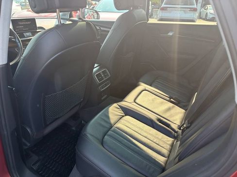 Used 2018 Audi Q5 2.0T Premium Plus w/ Premium Plus Package AWD/4WD image 20