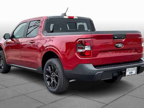 New 2025 Ford Maverick Lariat w/ Black Appearance Package image 12