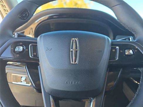 Used 2022 Lincoln Corsair FWD w/ Equipment Group 101A image 22