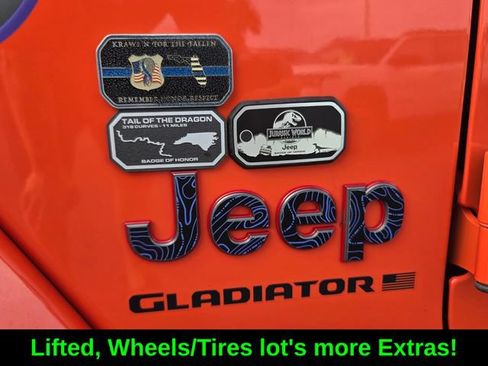 Used 2023 Jeep Gladiator Rubicon AWD/4WD image 11