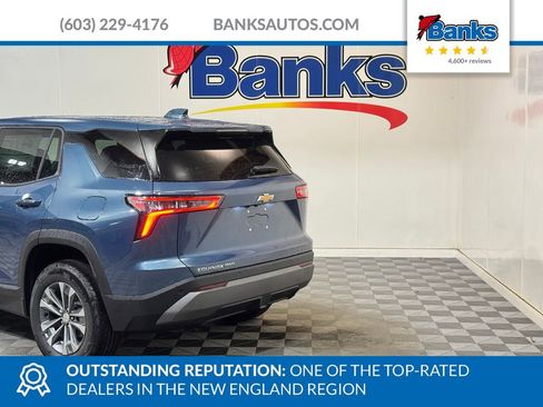 New 2026 Chevrolet Equinox LT w/ Convenience Package II AWD/4WD image 6
