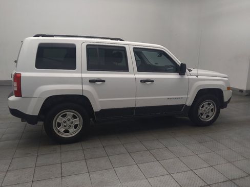 Used 2017 Jeep Patriot Sport FWD image 10