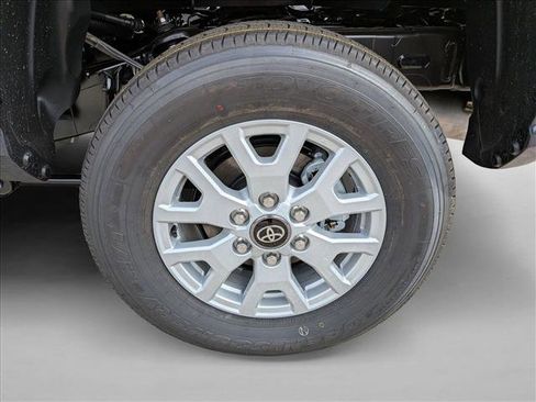 New 2026 Toyota Tacoma SR5 image 10