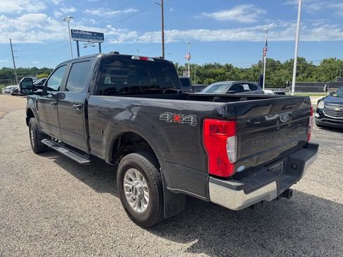 Used 2020 Ford F250 XL w/ STX Appearance Package AWD/4WD image 5